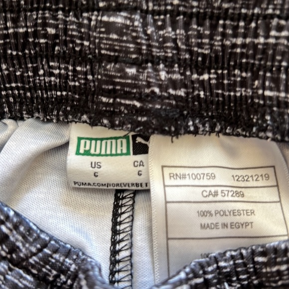 Puma like new boy shorts - Picture 3 of 3